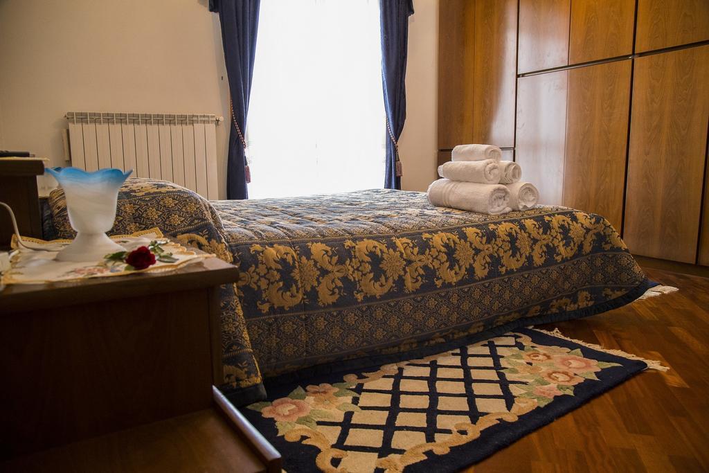 B&B Nuovo Paradiso Pescia Pokoj fotografie